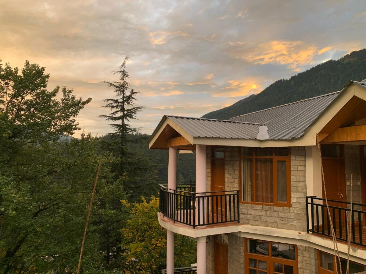 Roamate Hostel, Old Manali Exterior photo