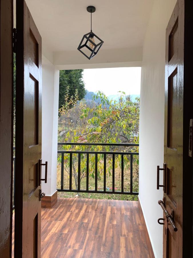 Roamate Hostel, Old Manali Exterior photo